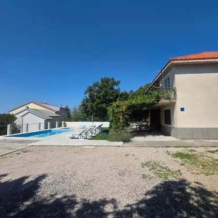 Nina With Pool - Kvarner By Guide * Novi Vinodolski