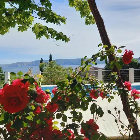 Nina With Pool - Kvarner By Guide Villa *