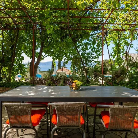 Villa Nina With Pool - Kvarner By Guide *