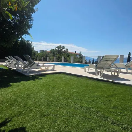 Nina With Pool - Kvarner By Guide Villa