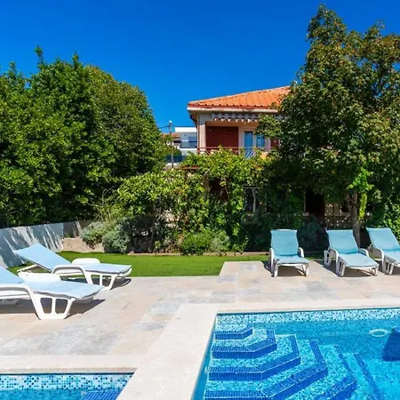 Villa Nina With Pool - Kvarner By Guide *