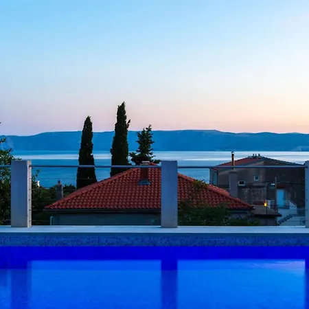 Nina With Pool - Kvarner By Guide
